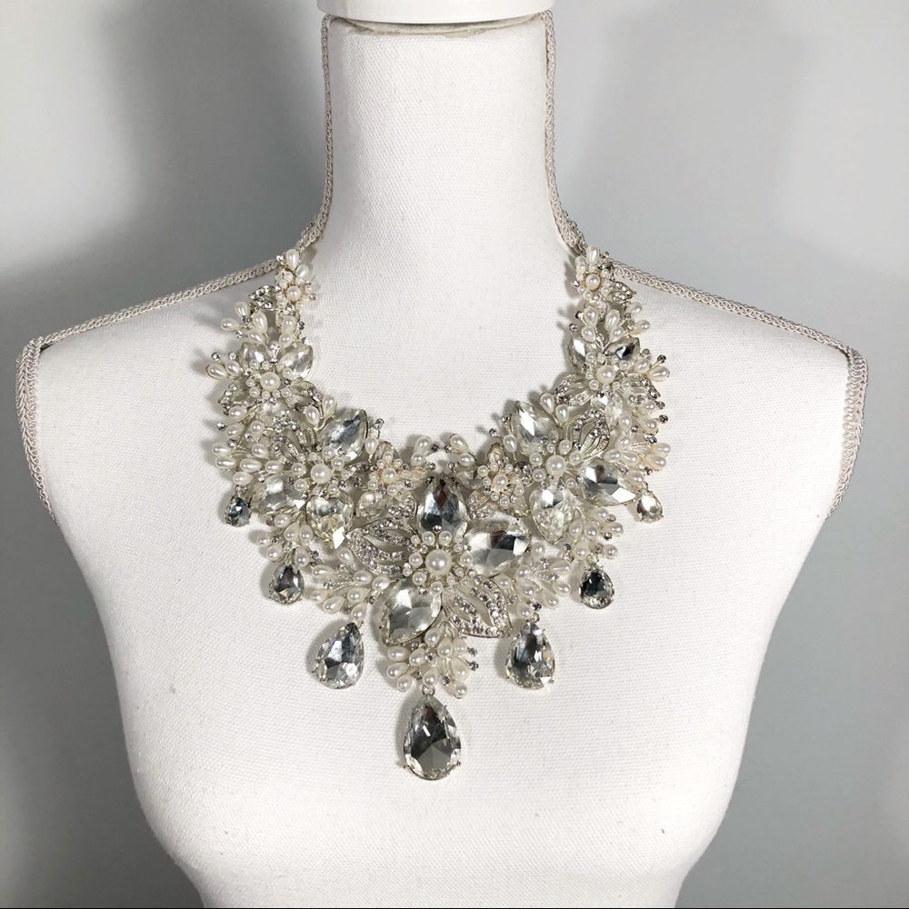 Princess Pageant Rhinestone Pearl Necklace NWOT